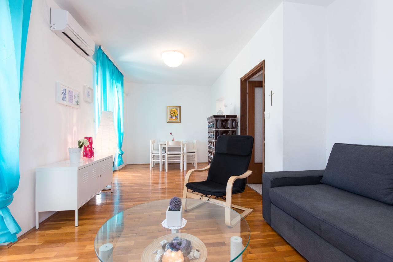 Adora Appartement Krk Town Buitenkant foto