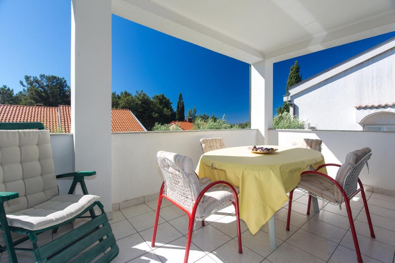 Adora Appartement Krk Town Buitenkant foto